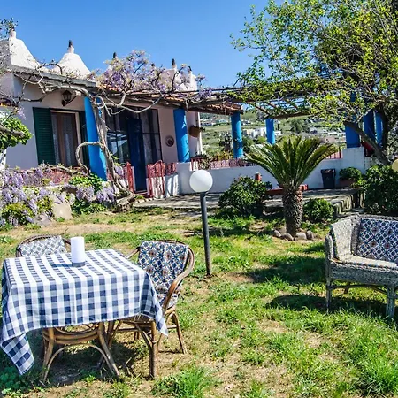 Agriturismo Tivoli Bed & Breakfast 3*